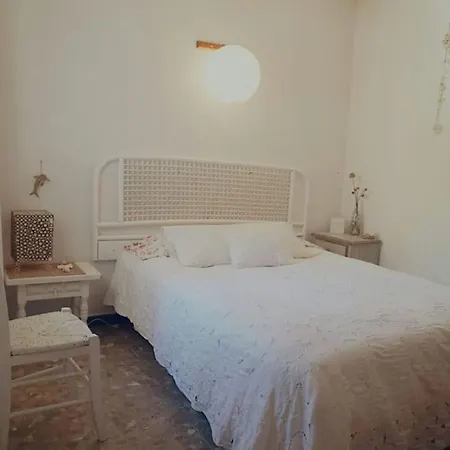 Bolonia Beach Cottage Ταρίφα