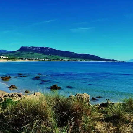 Bolonia Beach Cottage *